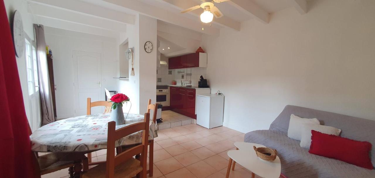 Apartament Un Petit Coin De France : A Cote De La Cite Medievale Carcassonne Zewnętrze zdjęcie